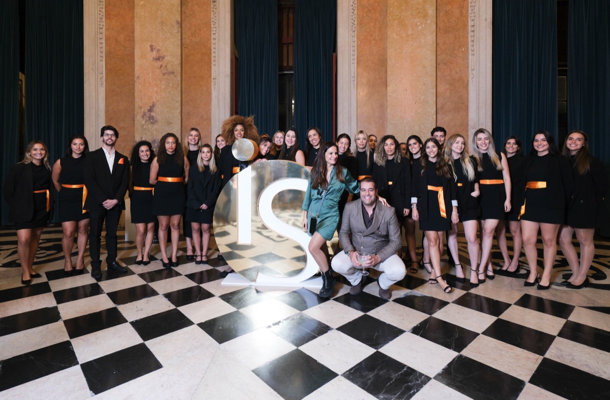 El equipo de iServices
